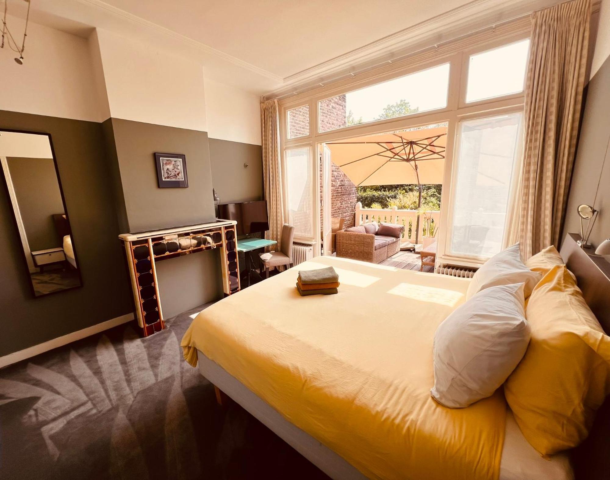 Juliana Boutique Guestrooms Ейндговен Екстер'єр фото
